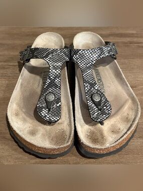 Women’s Birkenstock Gizeh Python sandals (size 9/9.5)